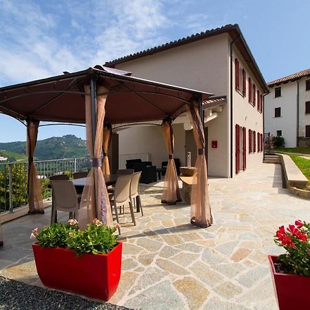 Casa Nonna Ida - Vacanze In Langa サント・ステファノ・ベルボ エクステリア 写真